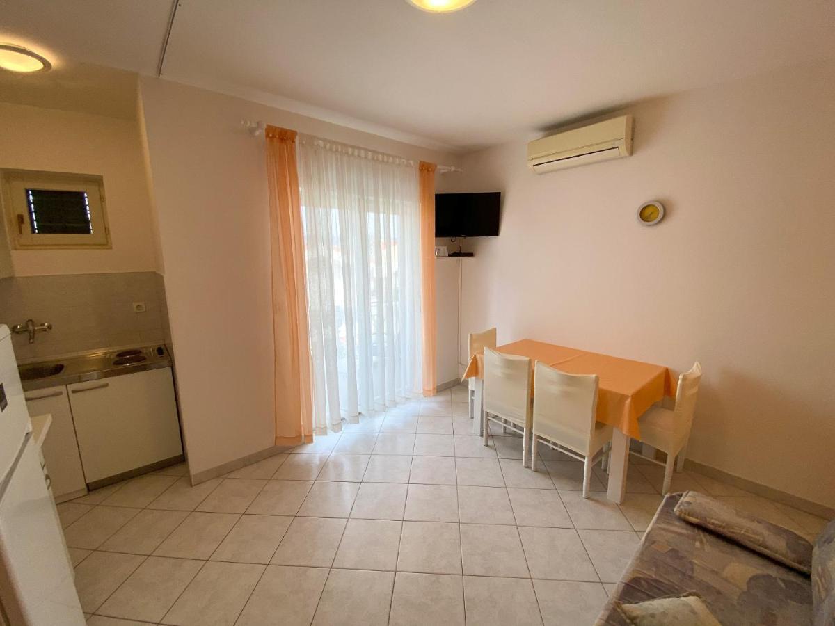 Apartments Pulic Жаборич Екстер'єр фото