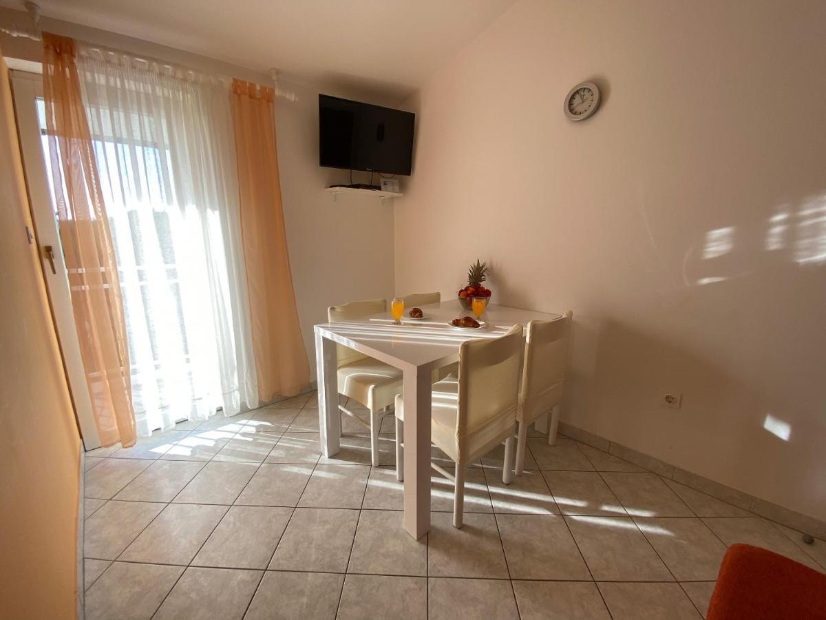 Apartments Pulic Жаборич Екстер'єр фото
